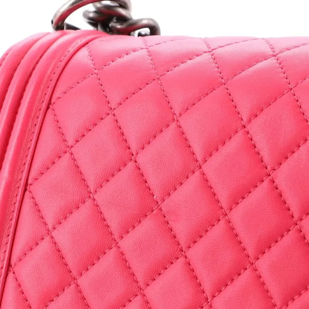 Chanel Boy Flap Bag Quilted Lambskin Old Medium Pink